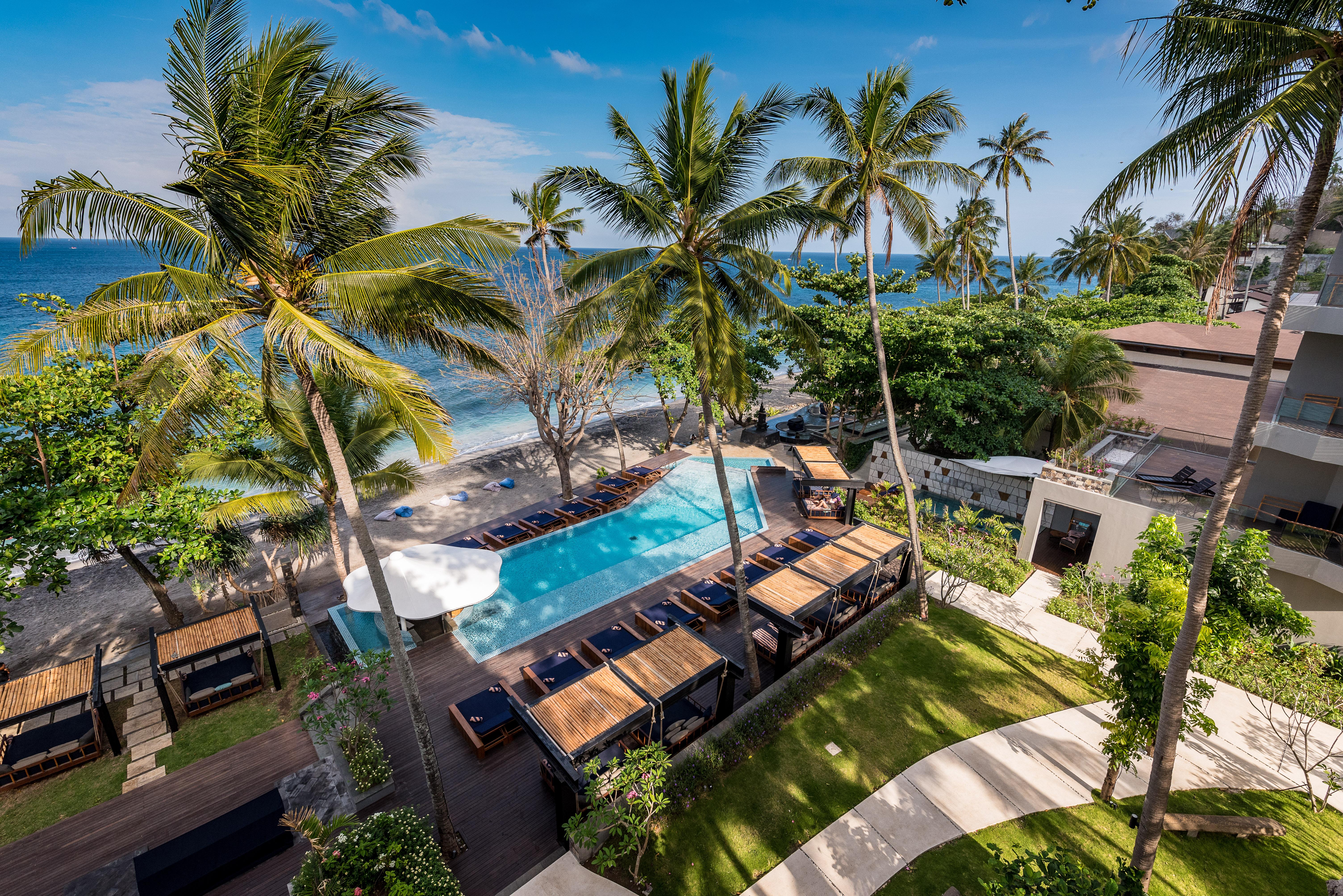 圣吉吉 卡塔玛兰度假村酒店 外观 照片 The resort's pool